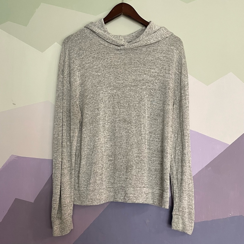 • soft heather gray pullover hoodie •